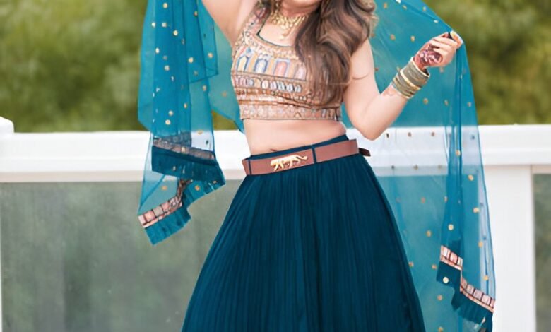 modern hairstyle for lehenga