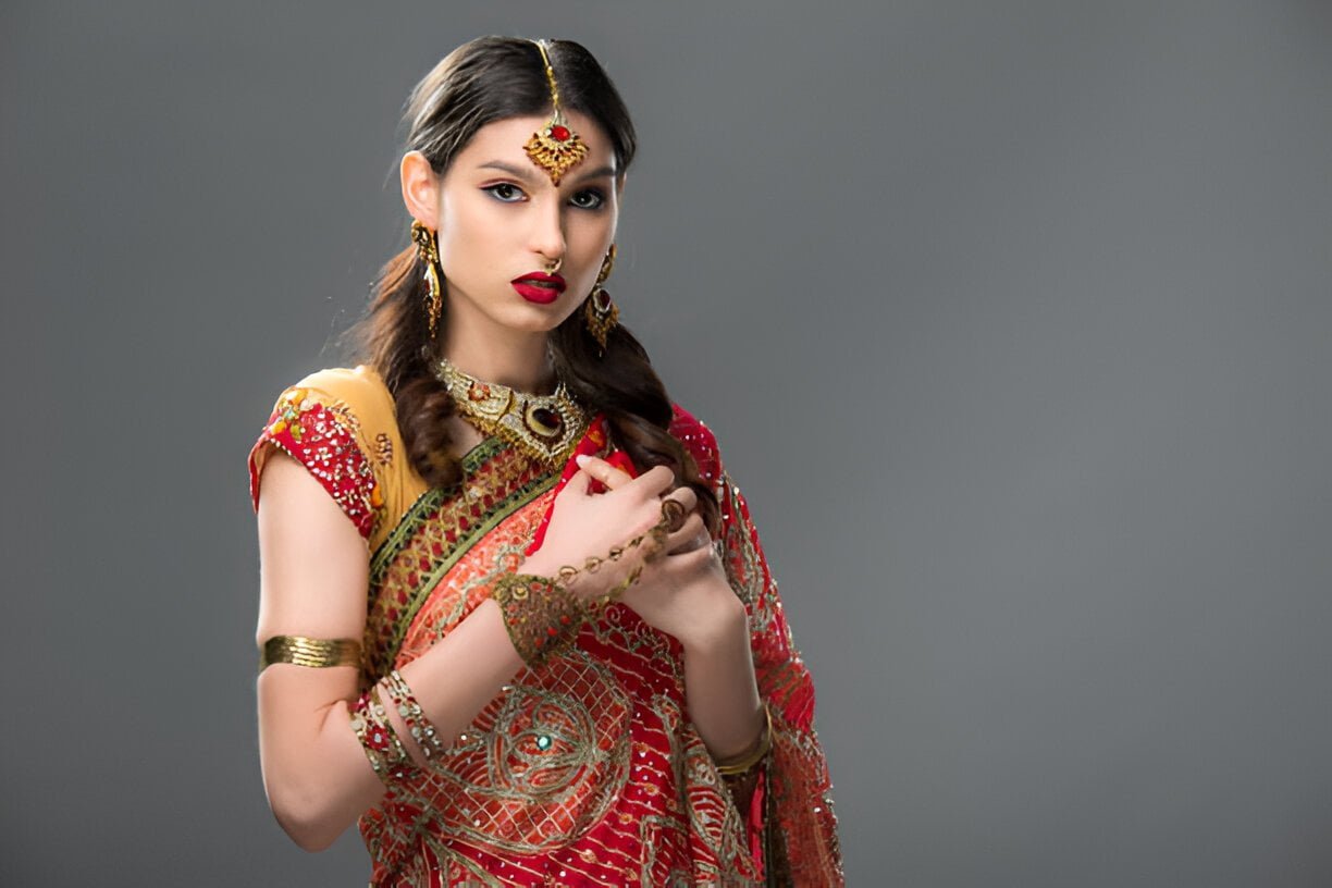 modern hairstyle for lehenga
