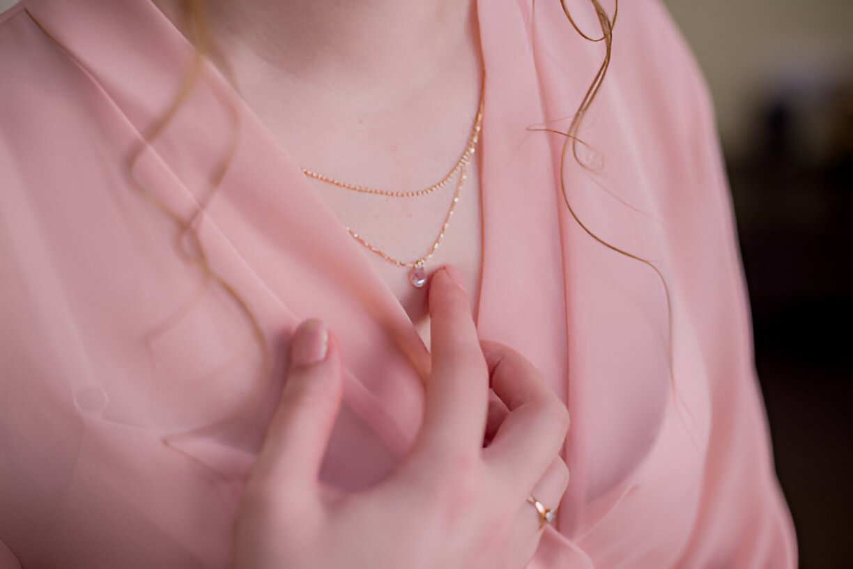 gold necklace price