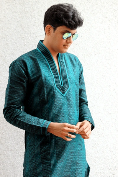 green kurta for men