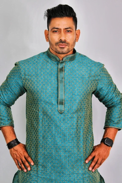 green kurta for men