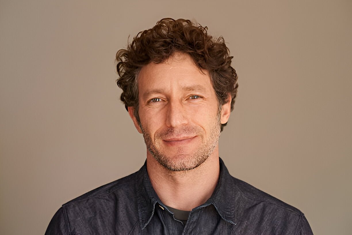 mens medium curly hairstyles
