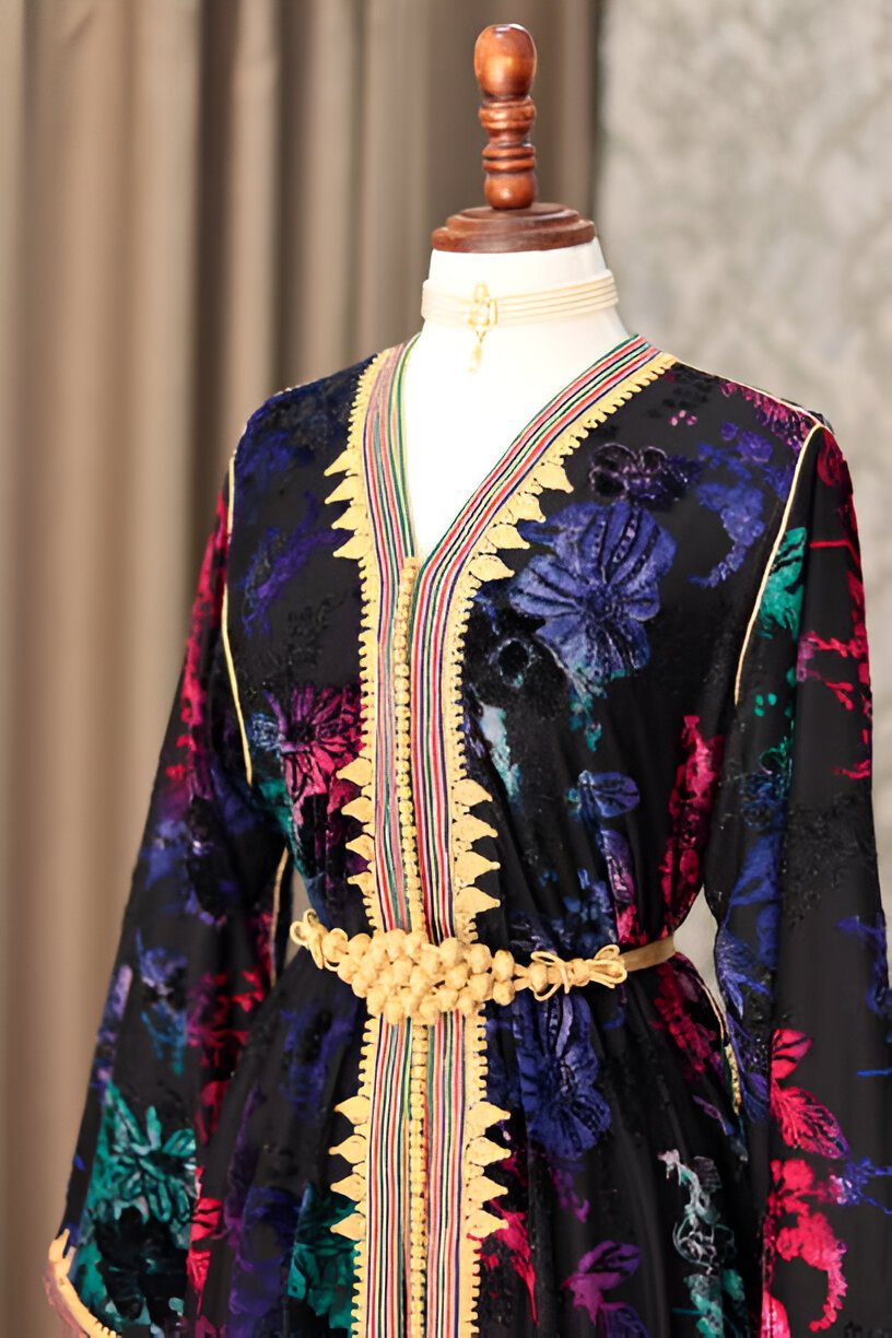 gown attached dupatta