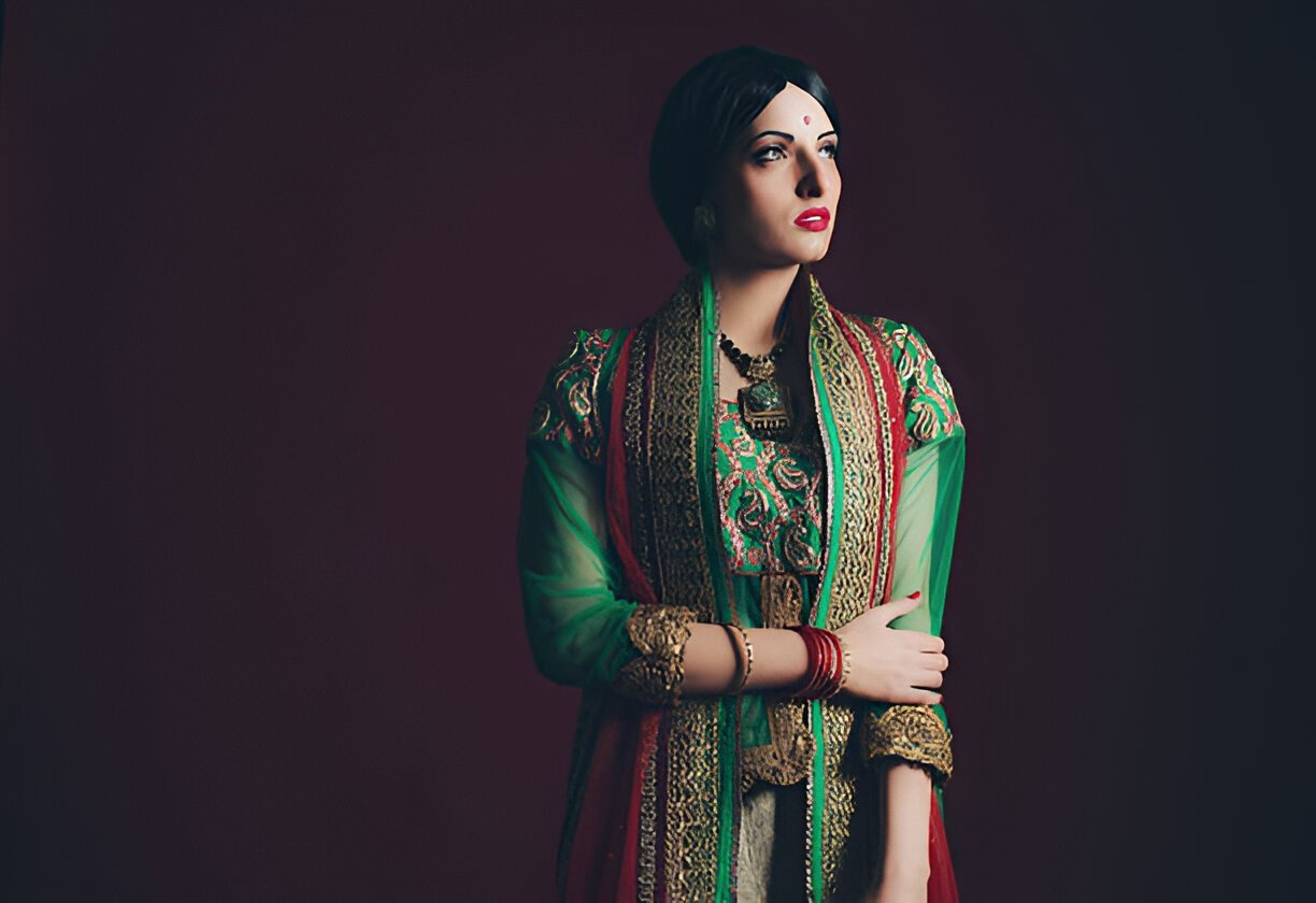 gown attached dupatta