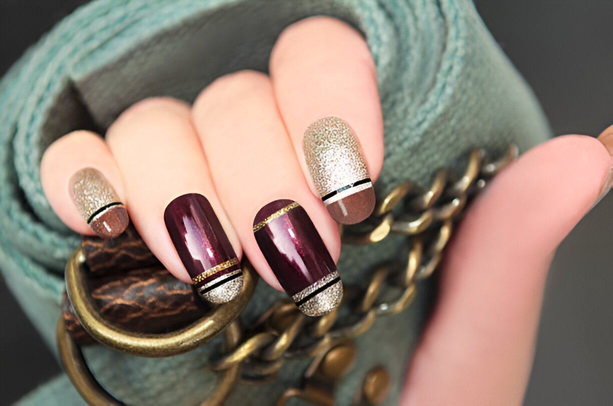 glitter nails 2024