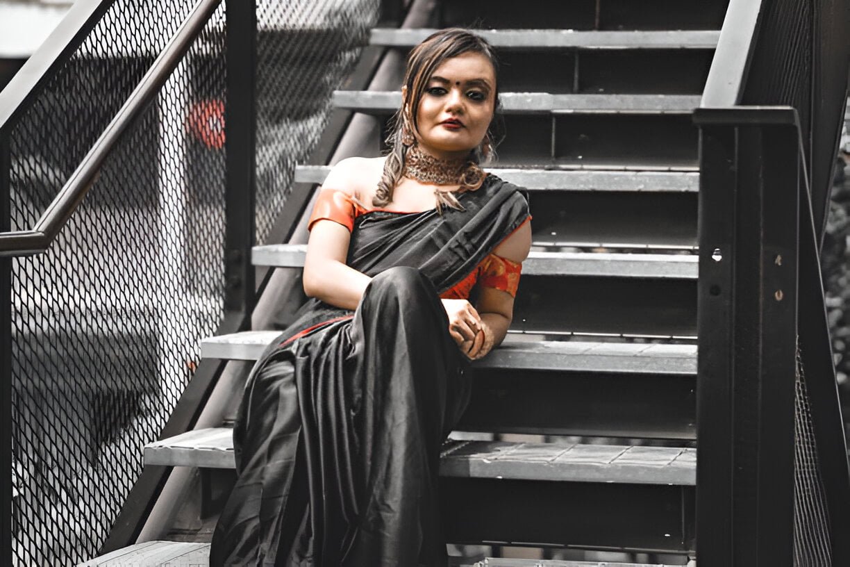 black saree blouse