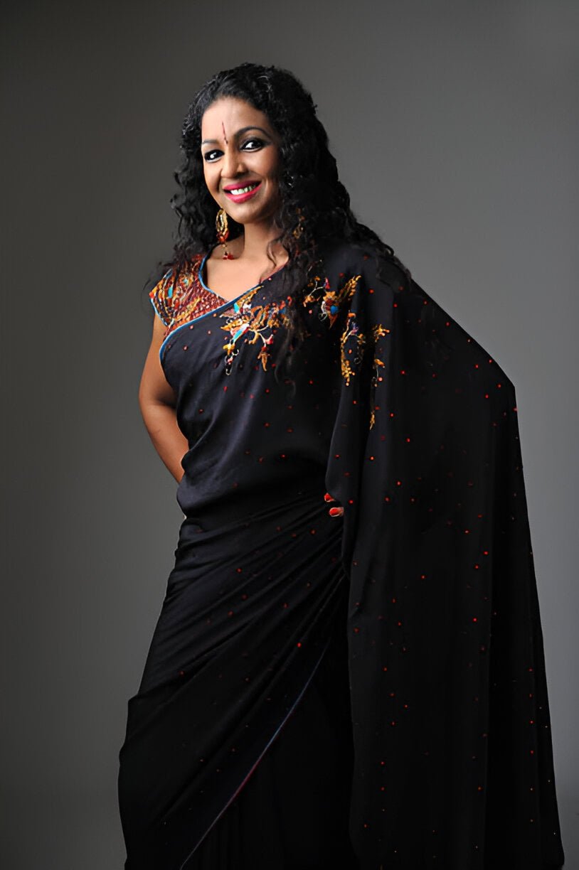 black saree blouse