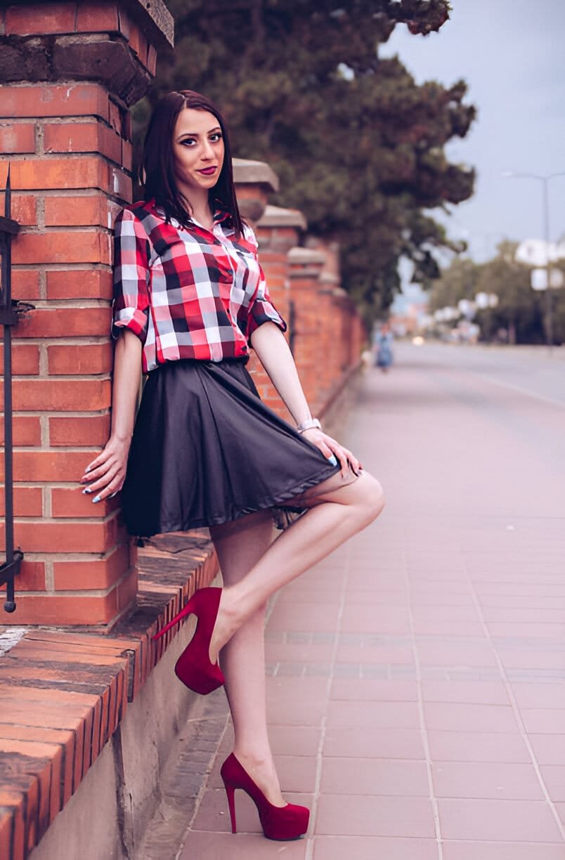 Short Outfits for Girls