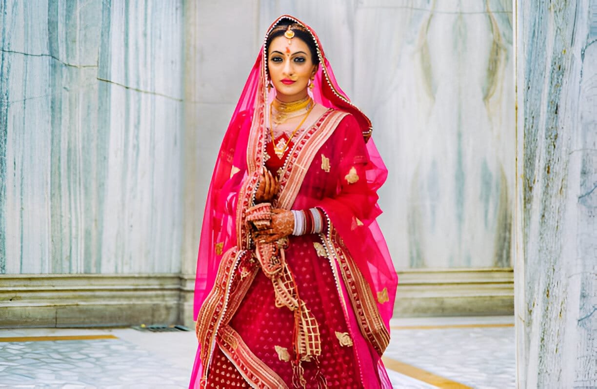 red bridal lehenga