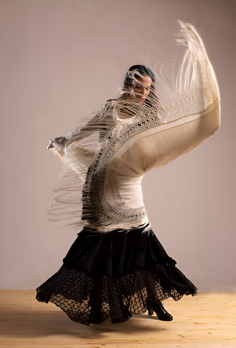 black lehenga for women