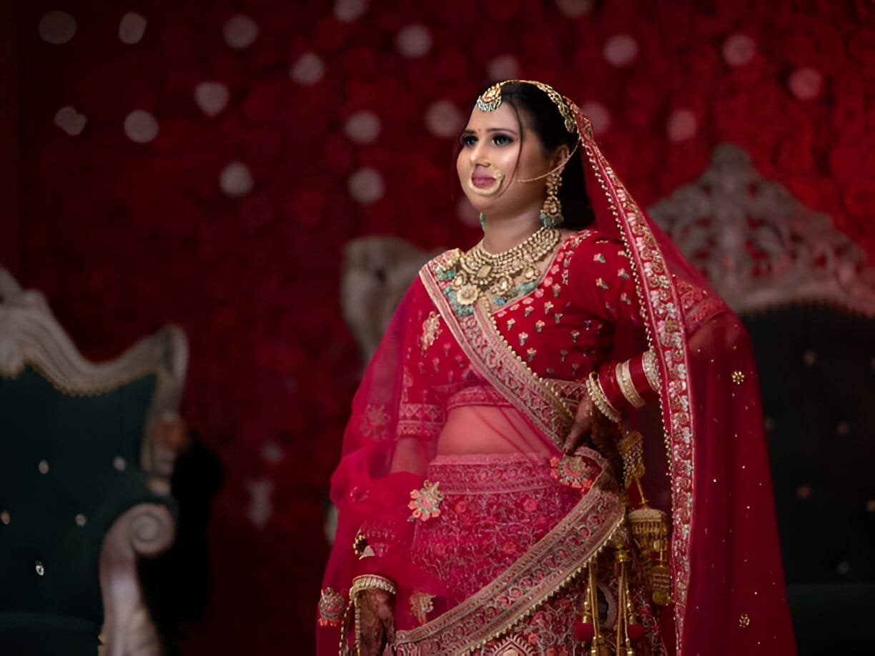 red bridal lehenga